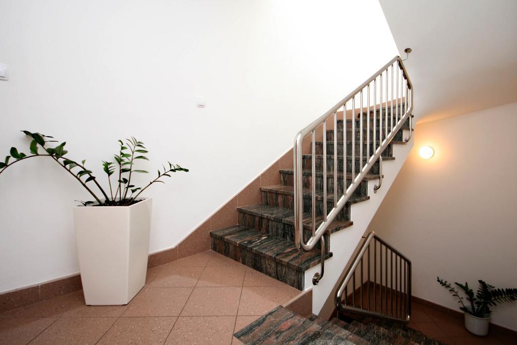 Ferienwohnung Top Of The City Šibenik Zimmer foto